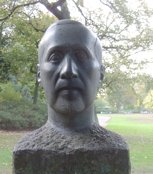 Файл:Gustav Seitz Heinrich Mann.jpg