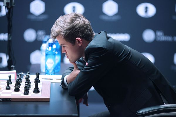 Файл:World Chess Championship 2016 Game 4 - 9.jpg