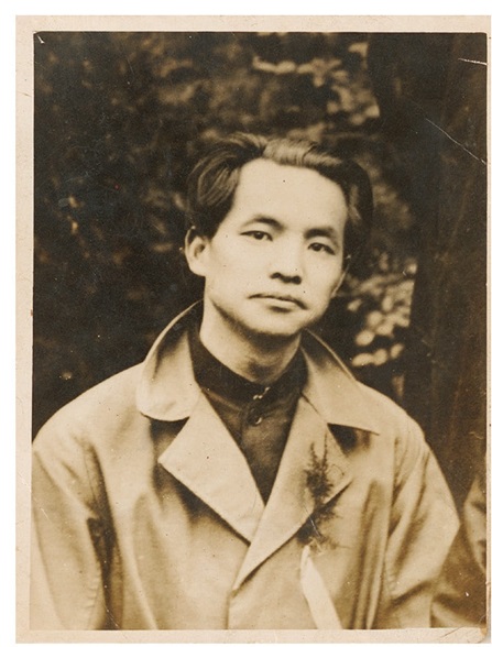 Файл:Deng Zhongxia.jpg