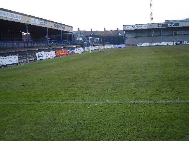 Файл:ManorPkNuneaton.jpg