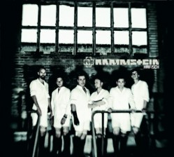 Обложка сингла «Rammstein» «Haifisch» (2010)
