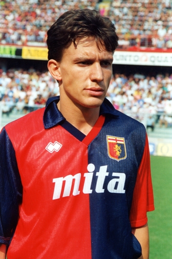 Файл:Stefano Eranio, Genoa.jpg