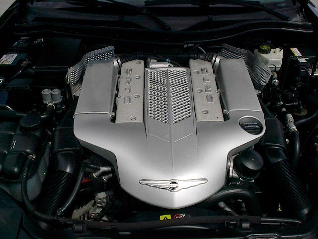 Файл:Chrysler Crossfire SRT6 2005 AMG Engine.jpg
