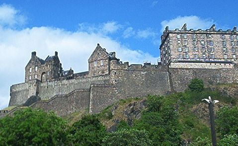 Файл:EdinburghCastle2003.jpg