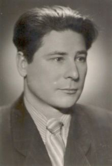 Файл:Avizhus.jpg