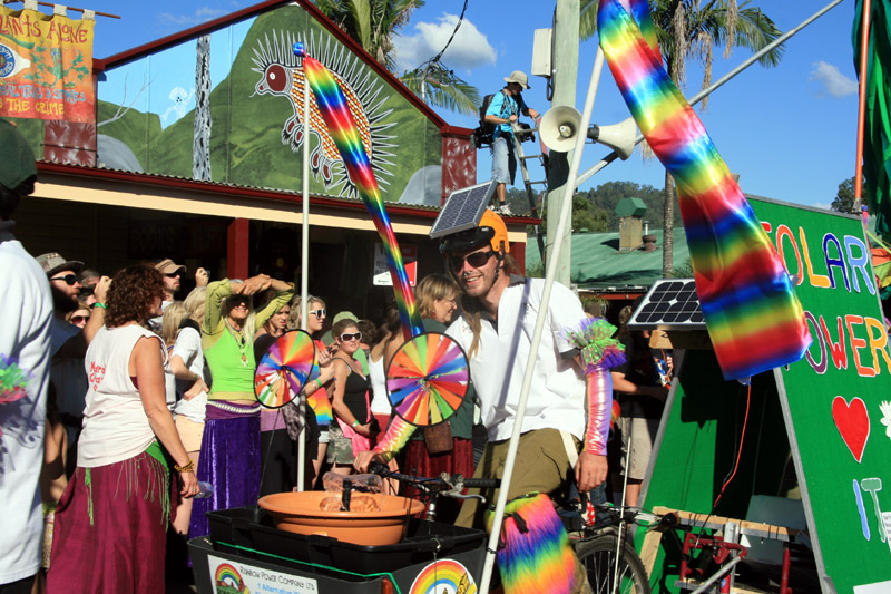 Файл:Solar power at Mardigrass.jpg