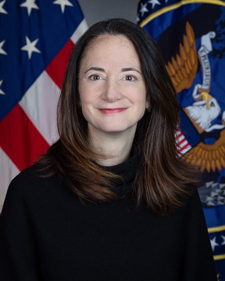 Файл:Avril-Haines.jpg