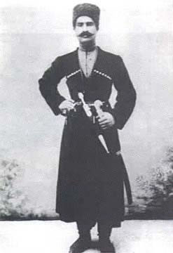 Файл:Colonel Reza Khan 1917.jpg