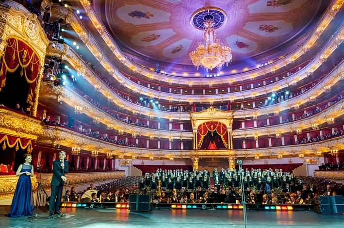 Файл:Golden Mask 2014 photographer Dmitriy Dubinskiy.jpg