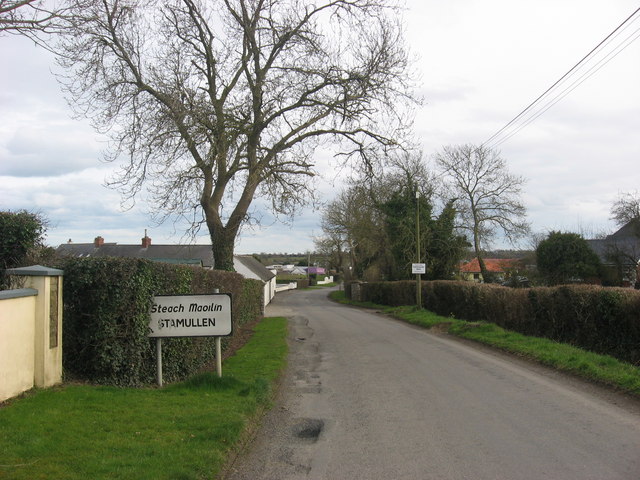 Файл:Stamullen, County Meath - geograph.org.uk - 1786664.jpg
