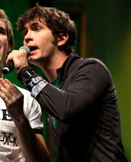 Файл:Toby Turner in VidCon on 2012.jpg