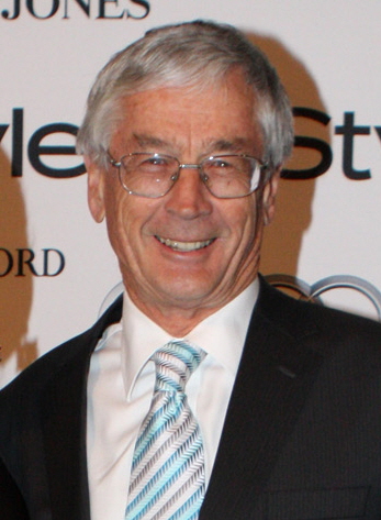 Файл:Dick Smith in May 2013.jpg