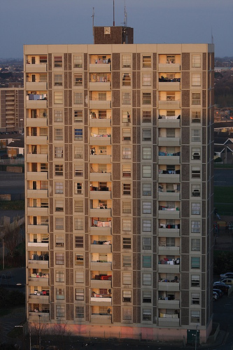 Файл:Ballymun tower 2007.jpg