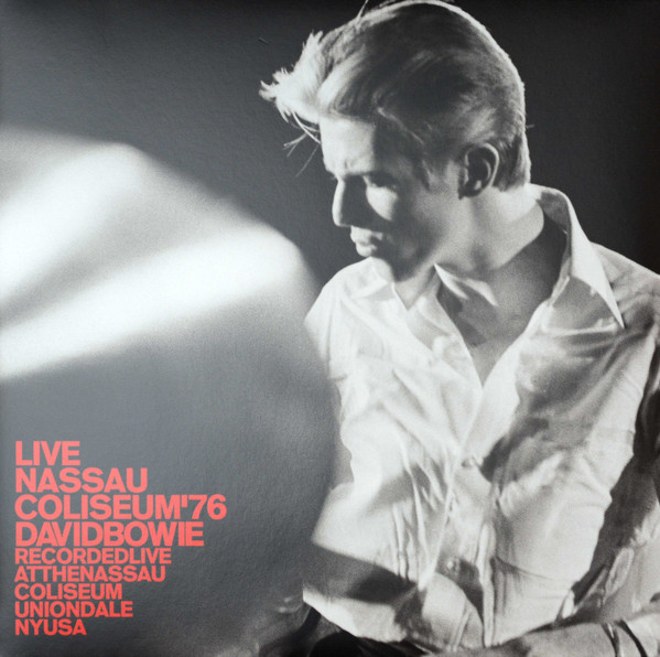 Файл:David Bowie - Live Nassau Coliseum ’76.jpg