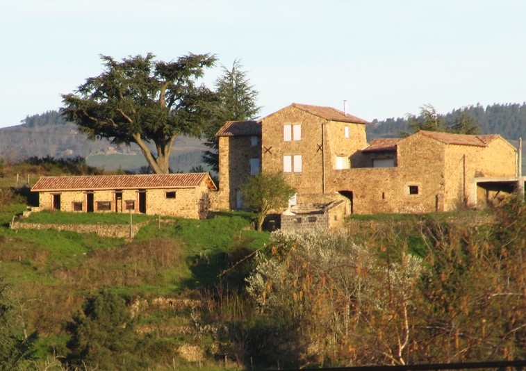 Файл:Roiffieux-Ferme.jpg