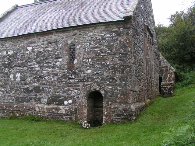 Файл:St Clether Chapel and Holy Well - geograph.org.uk - 1029799.jpg