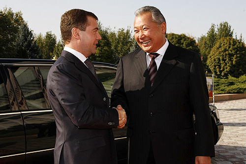 Файл:Dmitry Medvedev 9 October 2008-1.jpg