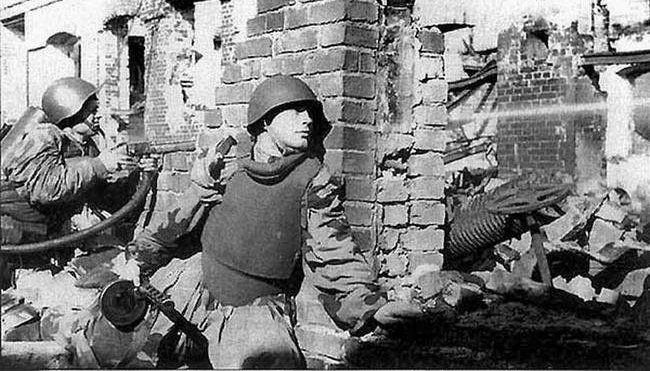 Файл:Flak jacket 1942.jpg