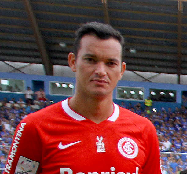 Файл:Rever Internacional 2015.jpg