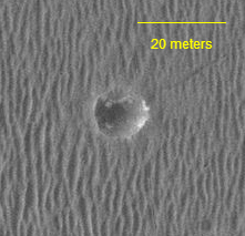 Файл:Alvin crater HiRISE.jpg