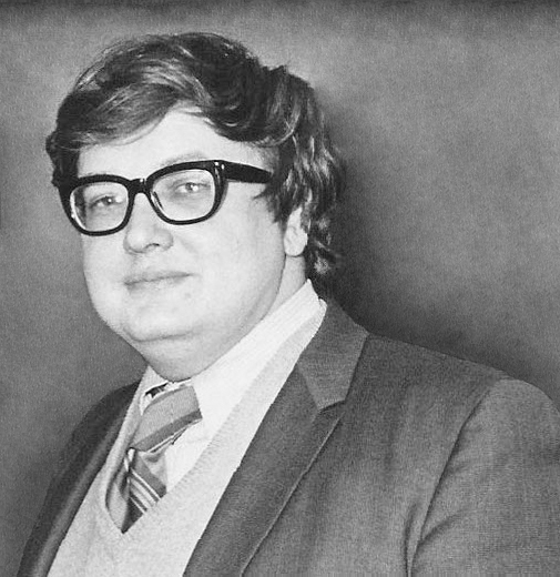 Файл:Roger Ebert crop (retouched).jpg
