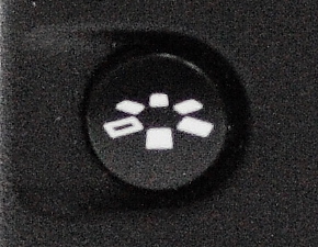 Файл:Canon EOS 7D button 03.jpg