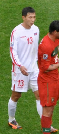 Файл:Pak Chol-Jin.jpg