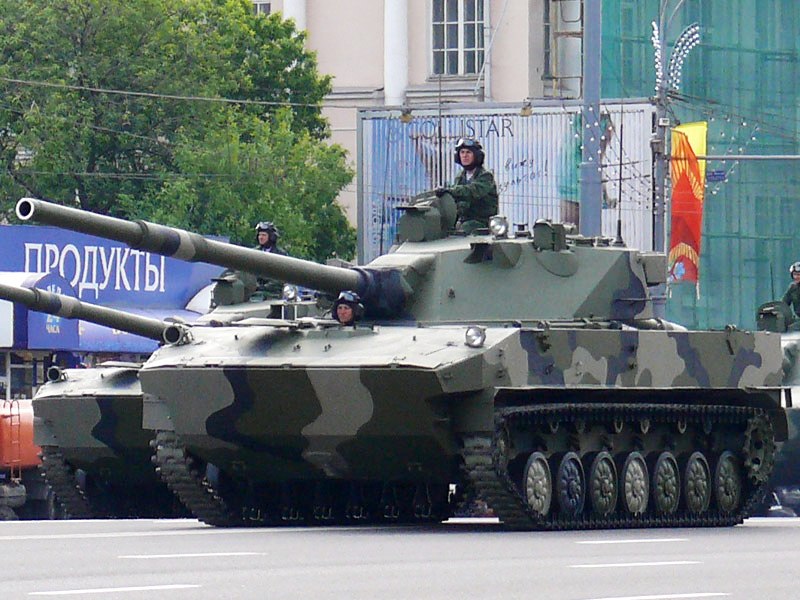 Файл:2008 Moscow Victory Day Parade - 2S25 Sprut-SD.jpg