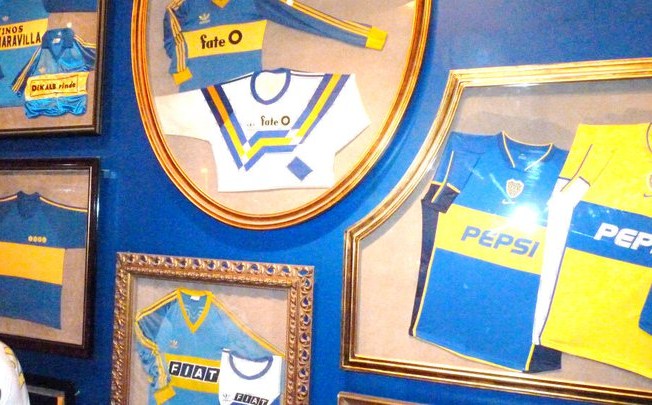 Файл:Camisetas Boca Jrs.jpg