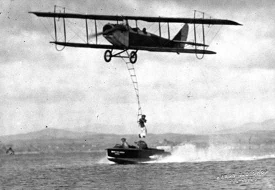 Файл:JN-4 and wingwalker.jpg