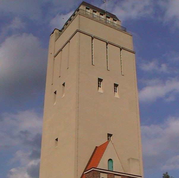 Файл:Wasserturm-Delmenhorst.jpg