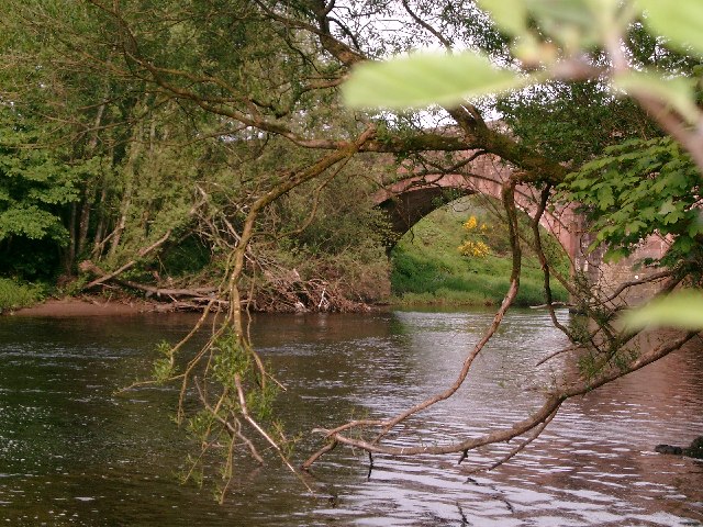 Файл:Hoddom Bridge.jpg