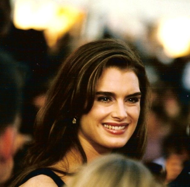 Файл:Brooke Shields Cannes.jpg