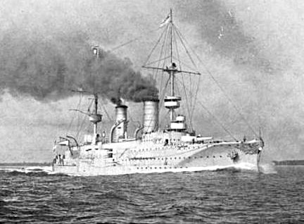 Файл:SMS Prinz Heinrich underway.jpg