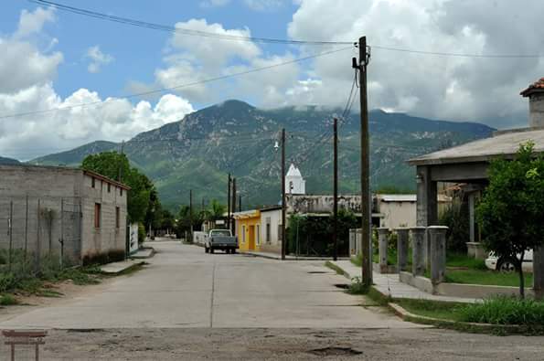 Файл:Calle de Aconchi.jpg