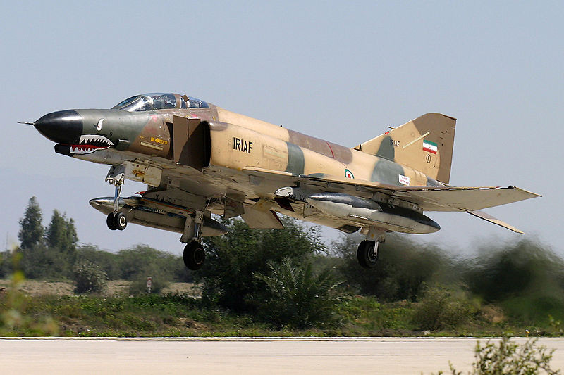 Файл:An IRIAF F-4E takeoffs.jpg