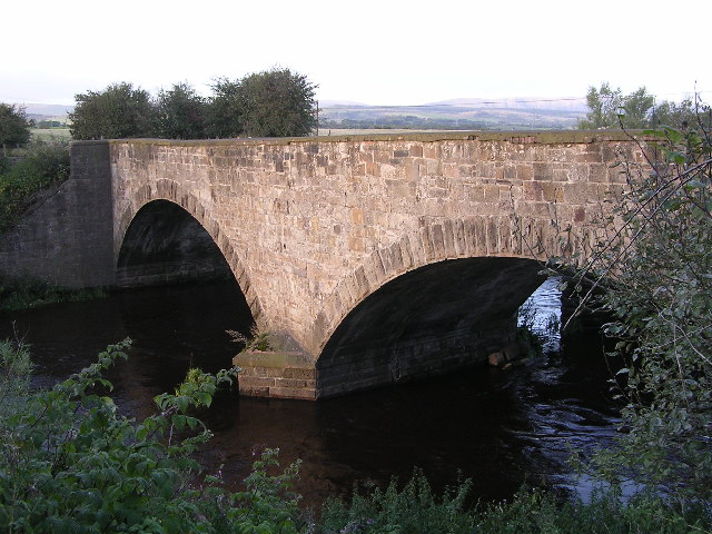 Файл:Balmuildy Bridge - geograph.org.uk - 56824.jpg
