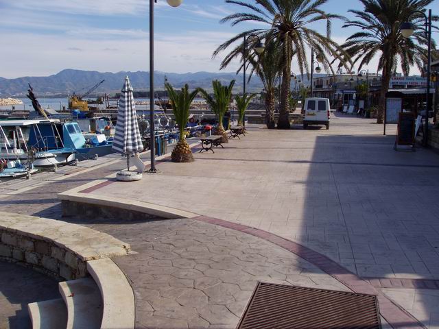 Файл:Polis Cyprus 2.jpg
