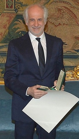 Файл:Cast La Grande Bellezza Servillo.jpg