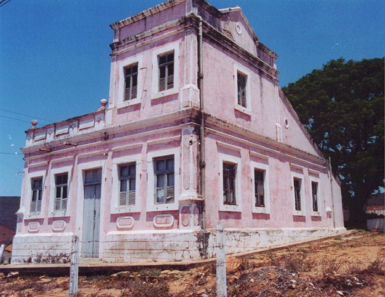 Файл:ObservatórioCaetité.jpg