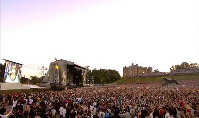 Файл:Slane Concert.jpg