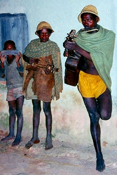 Файл:Three musicians1.jpg