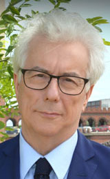 Файл:Ken Follett official.jpg