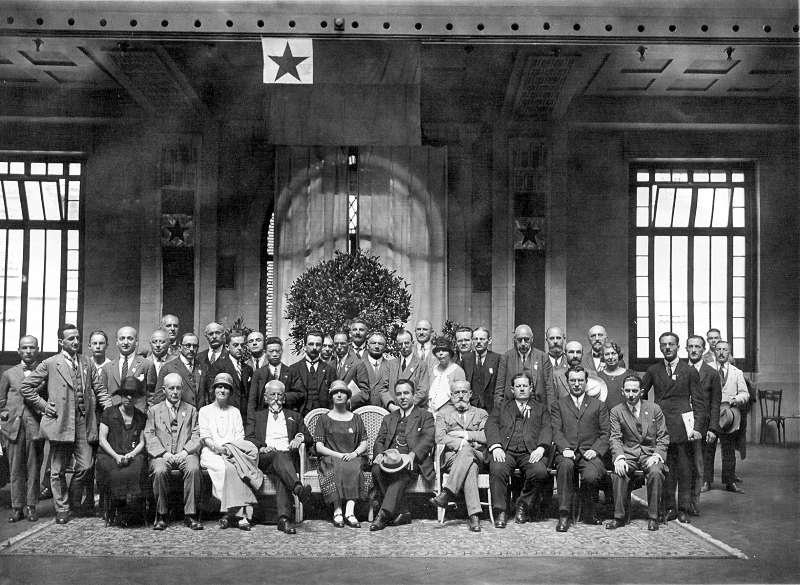 Файл:UK 1925 Geneva.jpg