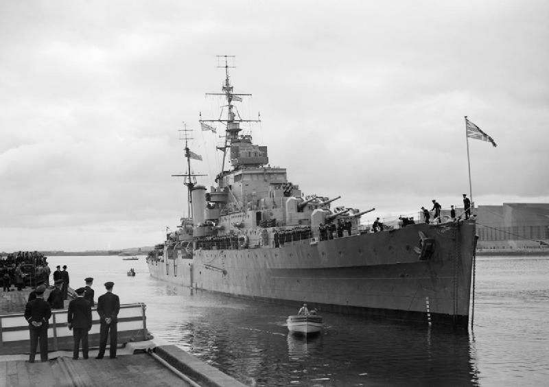 Файл:HMS Phoebe alongside.jpg