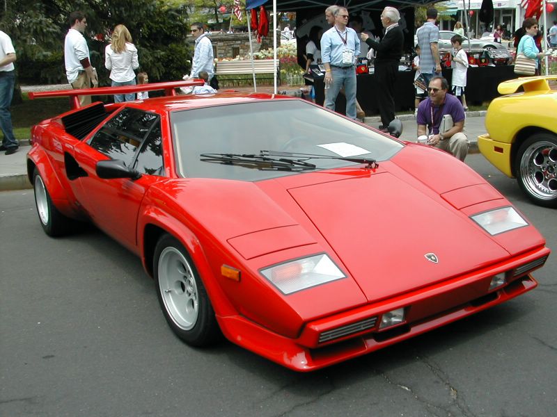 Файл:Lamborghini Countach LP500S.jpg