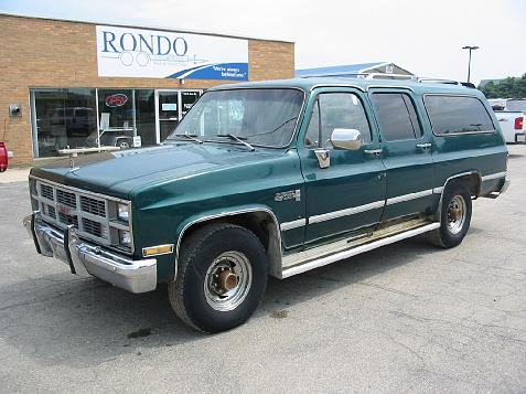 Файл:1983 Suburban K25.jpg