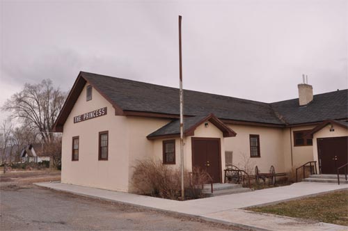 Файл:Princess Recreation Hall.jpg