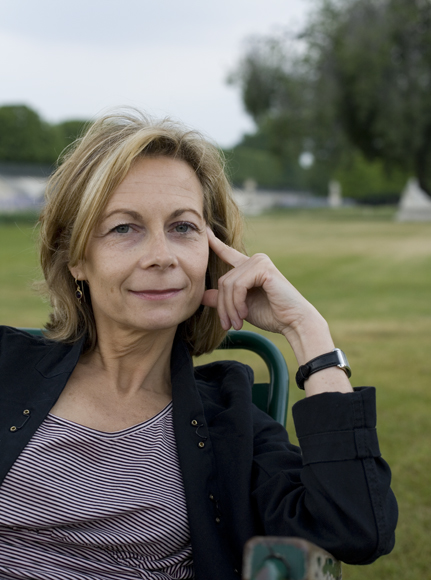 Файл:Catherine Perret.jpg