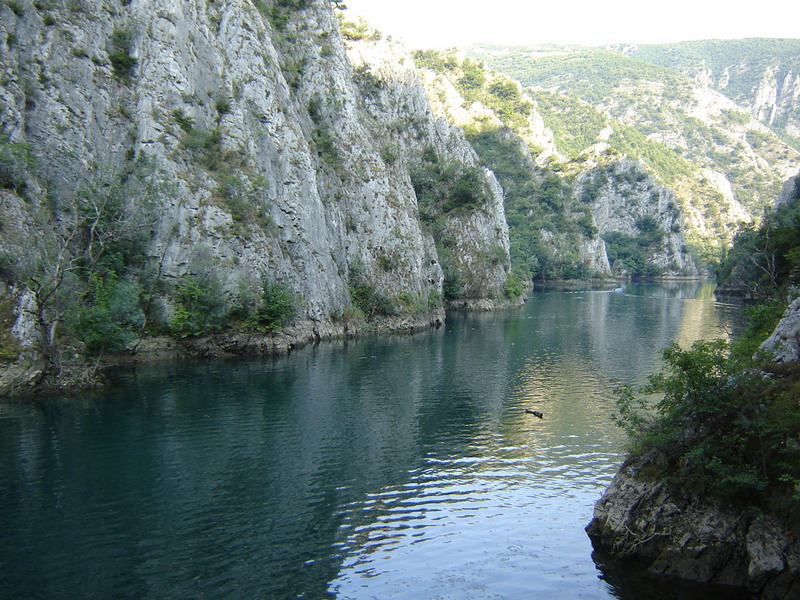 Файл:Matka-Lake.jpg